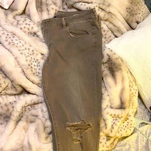 American Eagle super super stretch jegging crop. Size 18!